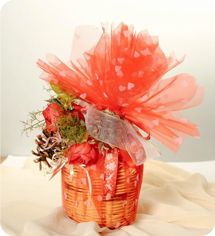 decorative-gift-hamper
